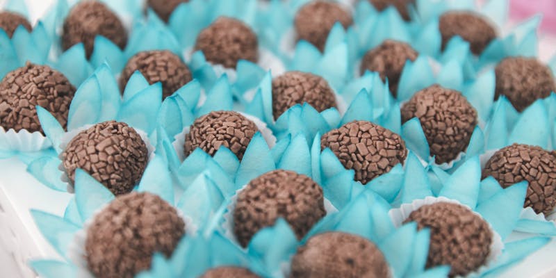 Como fazer brigadeiro de micro-ondas?