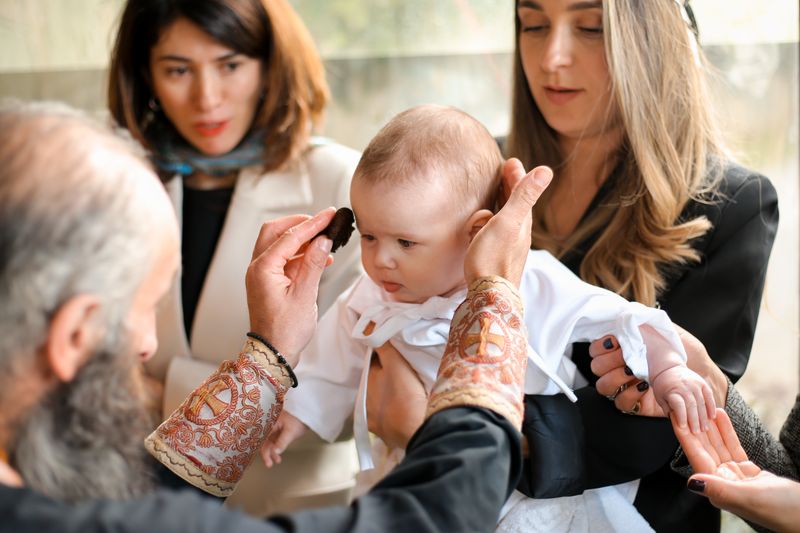 Roupa para Batizado: como escolher o visual ideal para a cerimônia